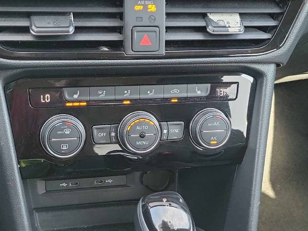 2024 Volkswagen Taos SE - Photo 16