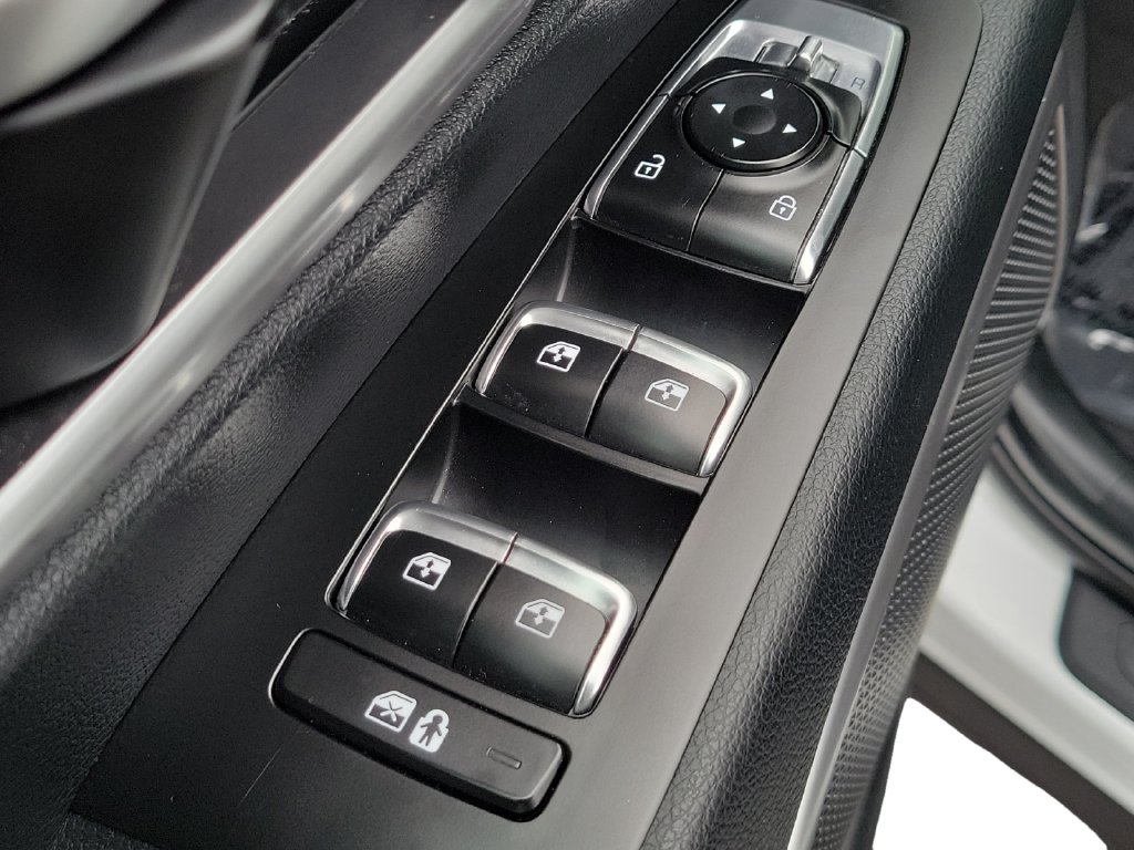 2025 Kia Telluride S - Photo 21
