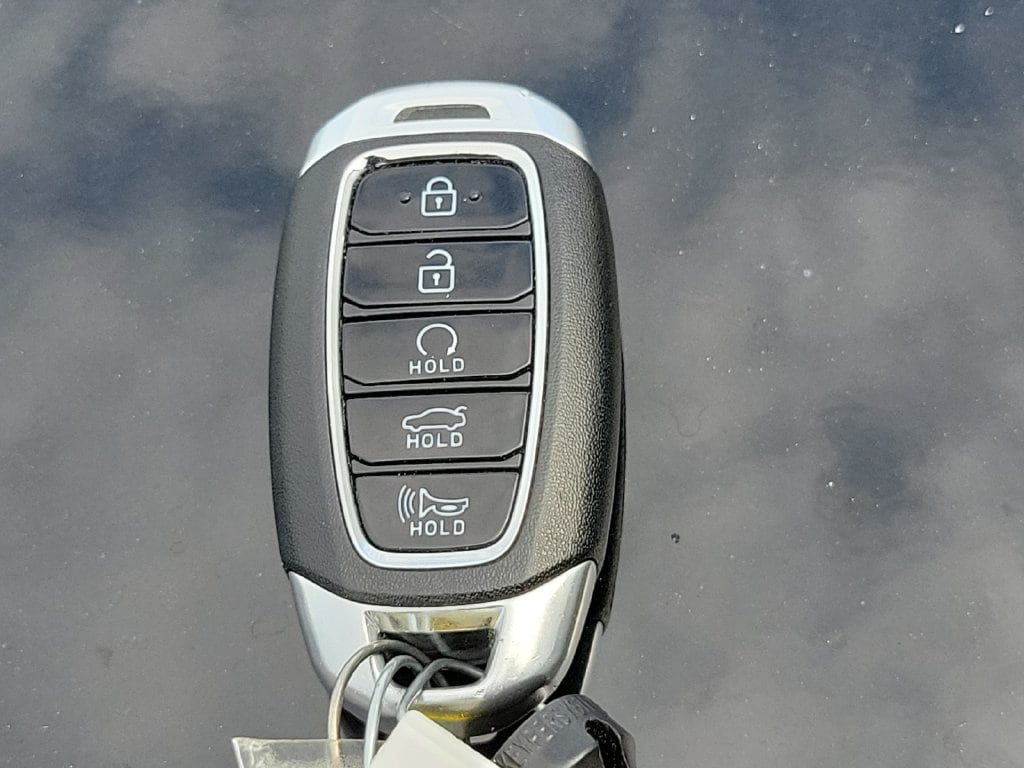 2023 Hyundai Elantra Blue - Photo 30