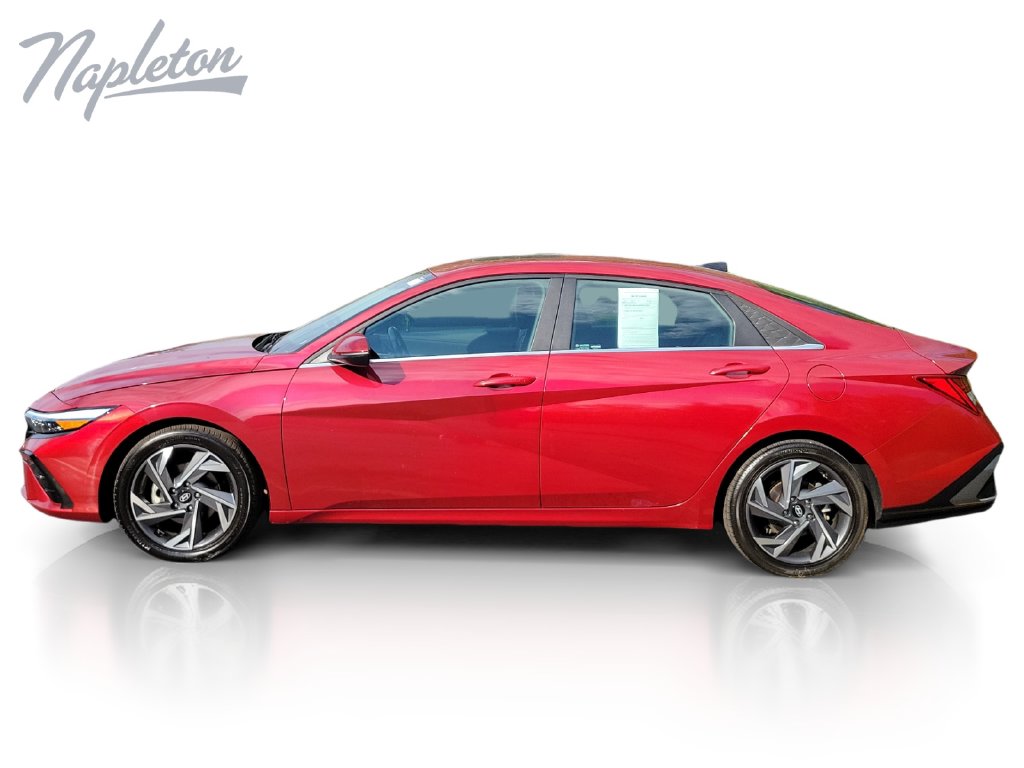 Used 2025 Hyundai Elantra Hybrid Limited Sedan