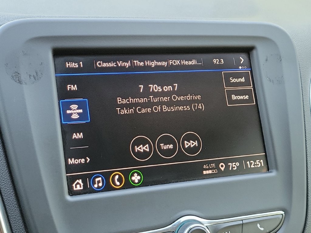 2024 Chevrolet Equinox LT - Photo 12