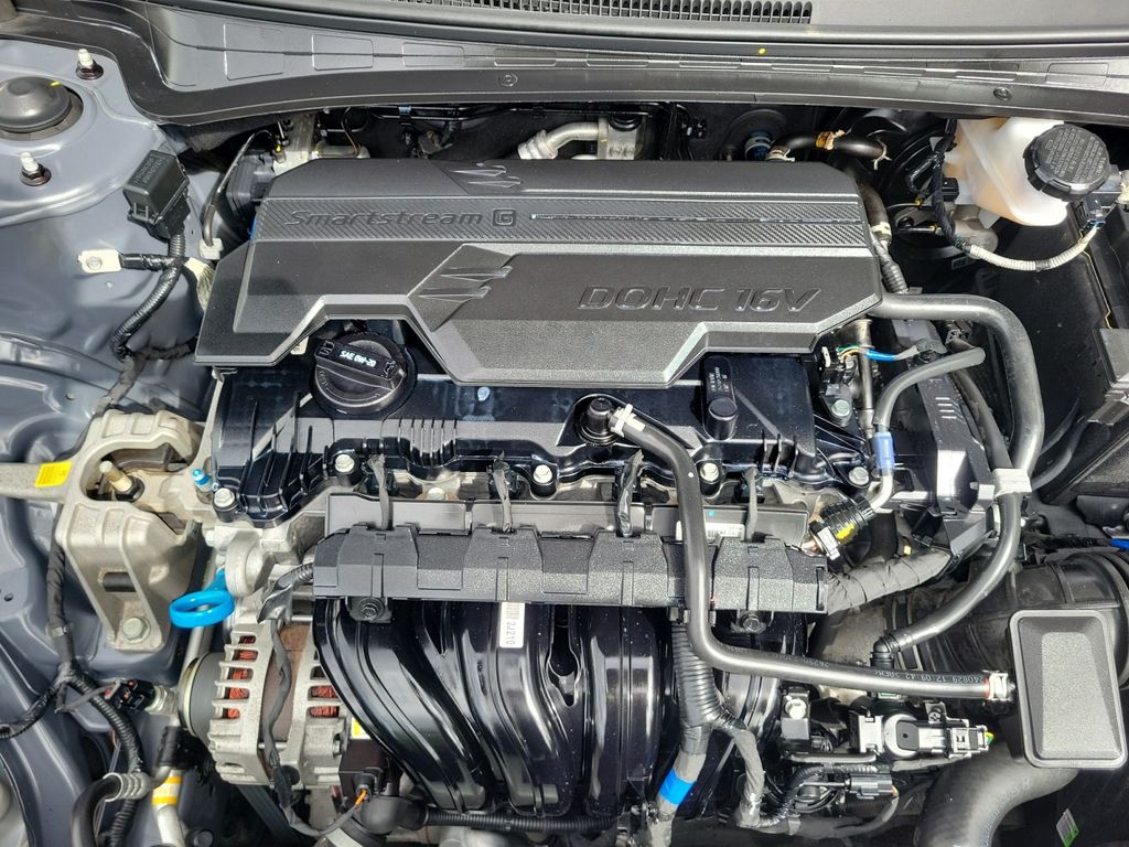 2025 Hyundai Elantra SEL - Photo 27