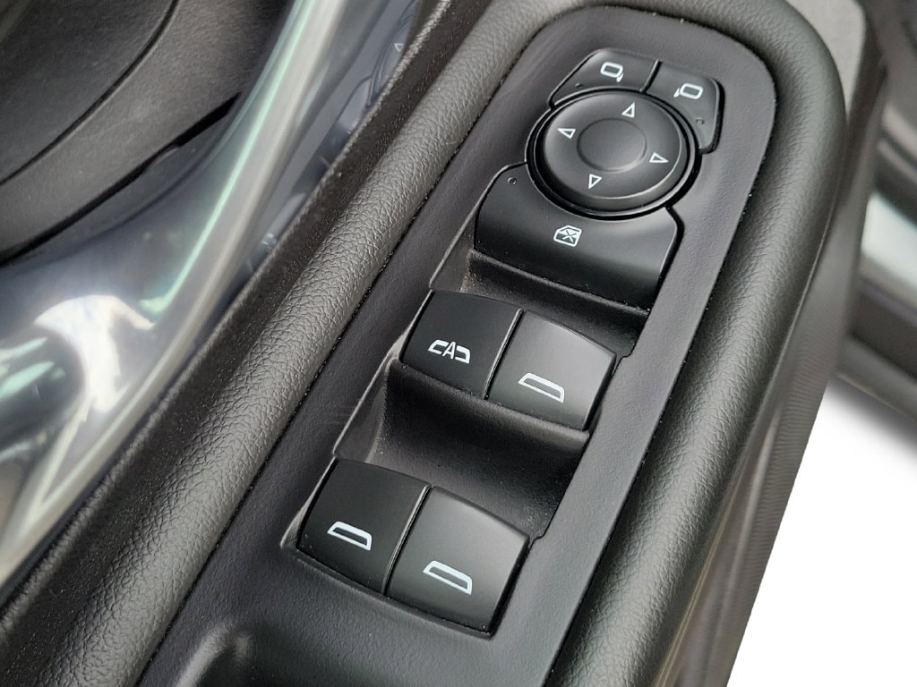 2024 GMC Terrain SLE - Photo 23
