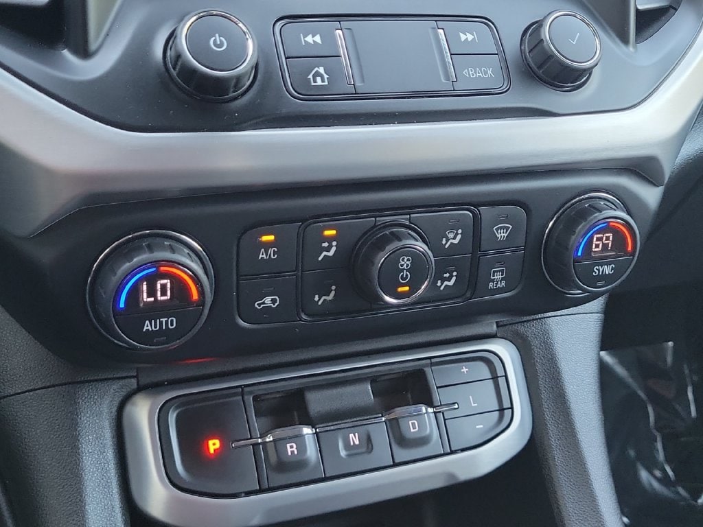 2022 GMC Acadia SLT - Photo 14
