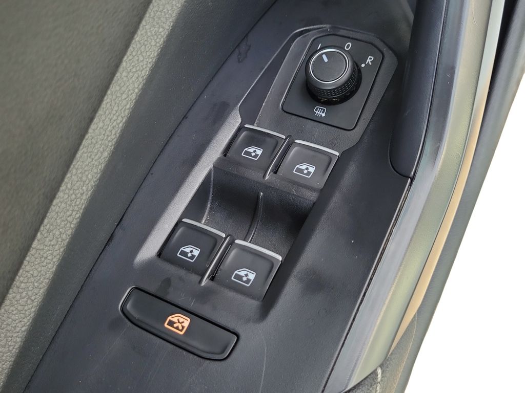 2025 Volkswagen Jetta S - Photo 22