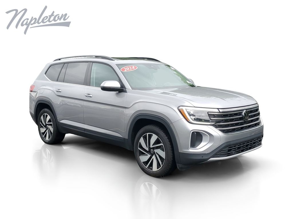 2024 Volkswagen Atlas SE w/Tech - Photo 8