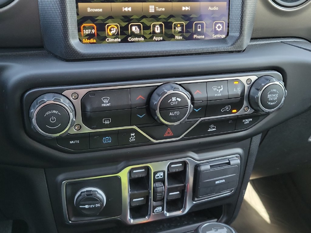 2023 Jeep Wrangler 4xe Willys 4XE - Photo 17