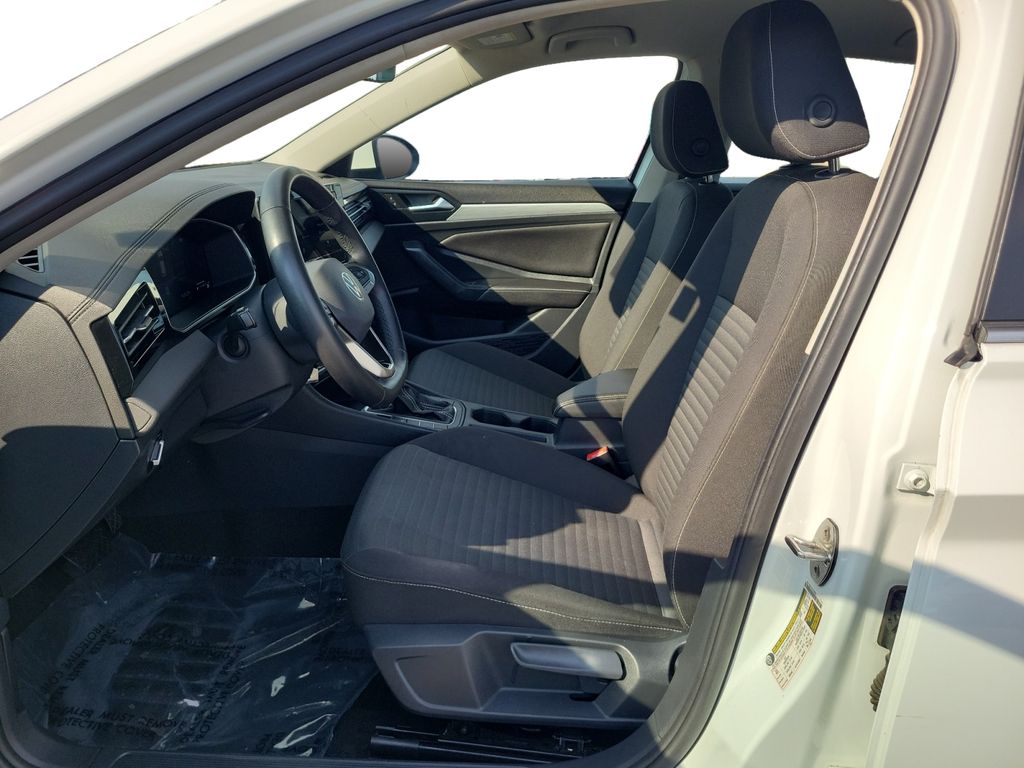 2025 Volkswagen Jetta S - Photo 19
