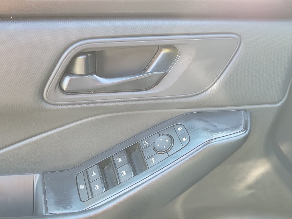 2024 Nissan Rogue S - Photo 22