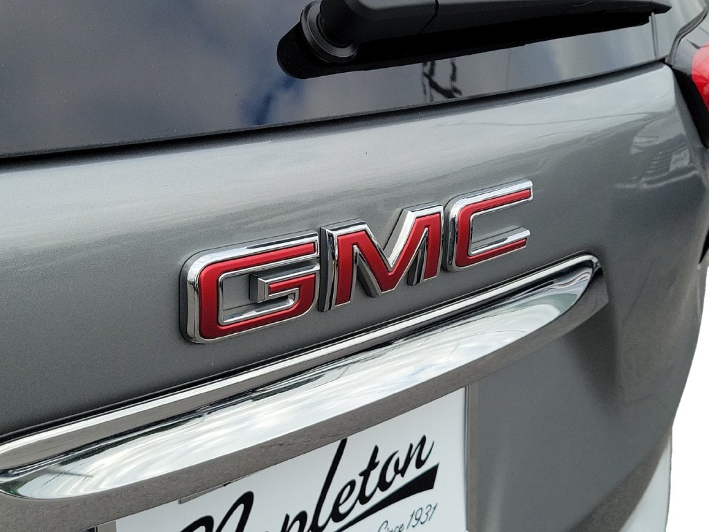 2024 GMC Terrain SLE - Photo 30