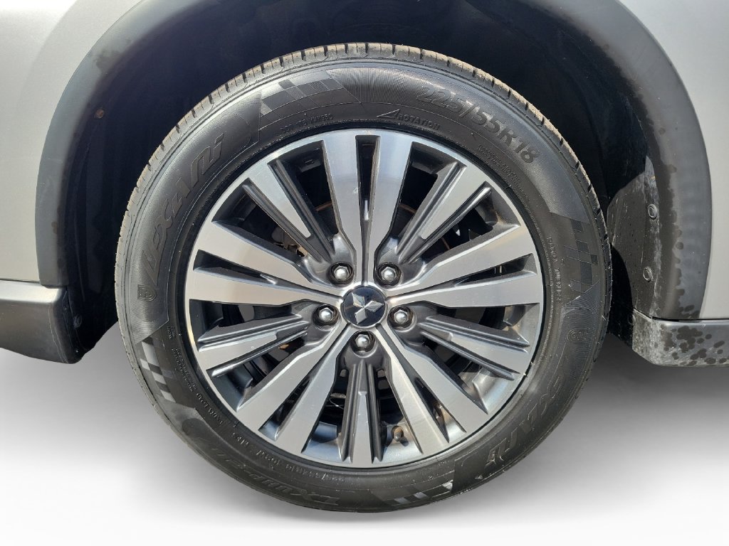 2020 Mitsubishi Outlander SEL - Photo 28