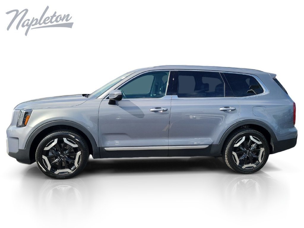 Used 2025 Kia Telluride S SUV