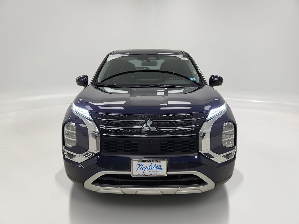 Used 2024 Mitsubishi Outlander SE SUV