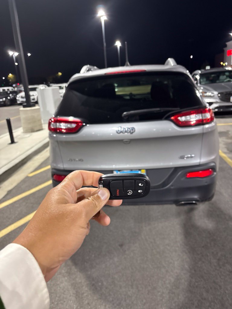 Used 2018 Jeep Cherokee Latitude Plus SUV