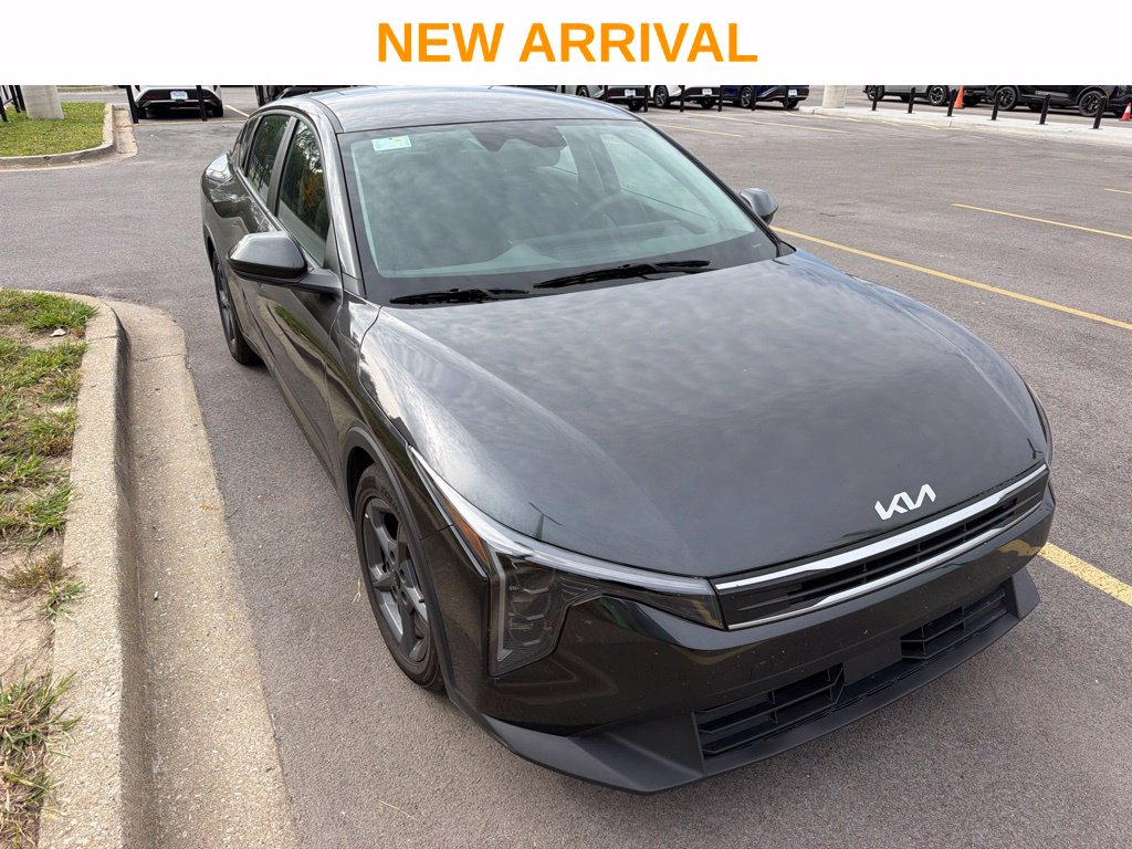 Used 2025 Kia K4 LXS Sedan