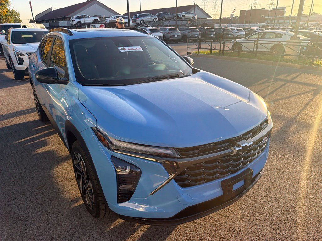 Used 2024 Chevrolet Trax 2RS SUV