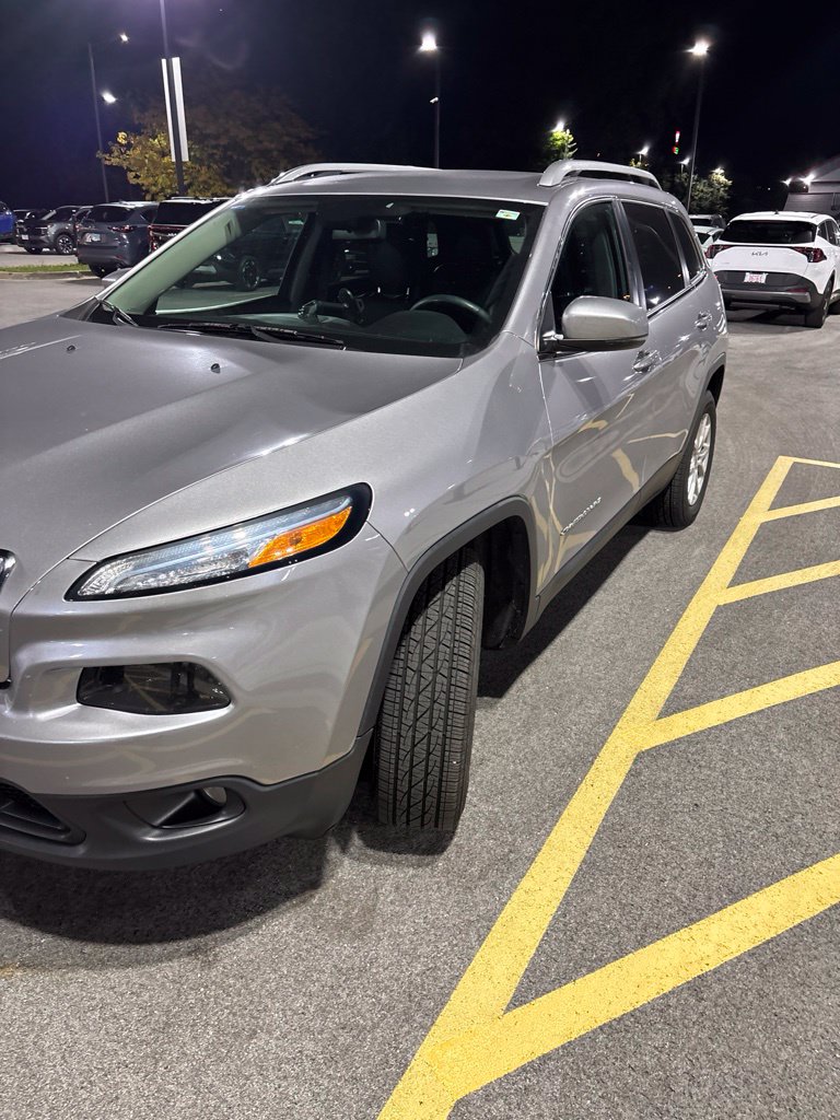 Used 2018 Jeep Cherokee Latitude Plus SUV