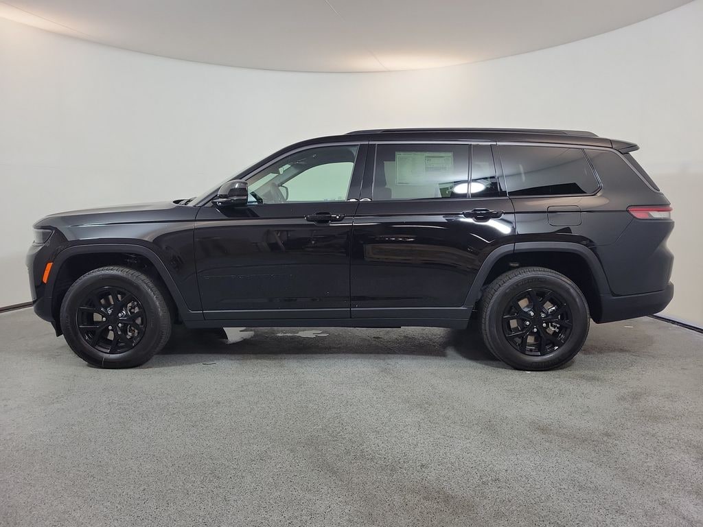 New 2026 Jeep Grand Cherokee L LAREDO ALTITUDE 4X2 Sport Utility