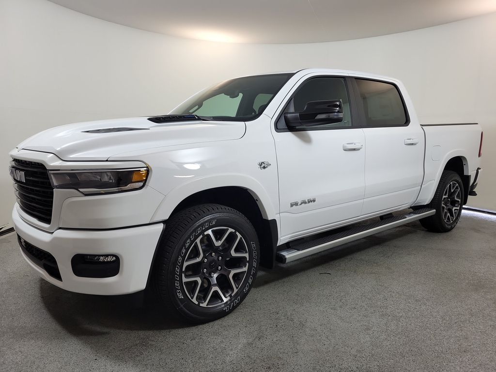 New 2026 Ram 1500 LARAMIE CREW CAB 4X4 5'7 BOX Pickup