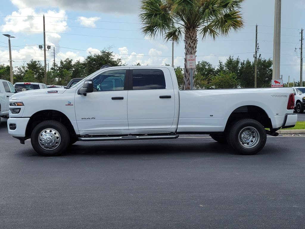 New 2026 Ram 3500 BIG HORN CREW CAB 4X4 8' BOX Pickup