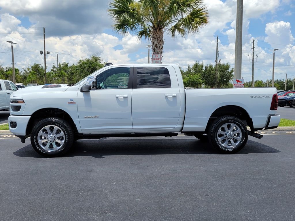 New 2026 Ram 2500 LARAMIE CREW CAB 4X4 6'4 BOX Pickup