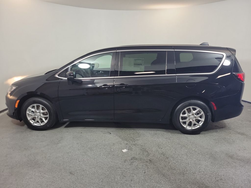 New 2027 Chrysler Pacifica LX Passenger Van