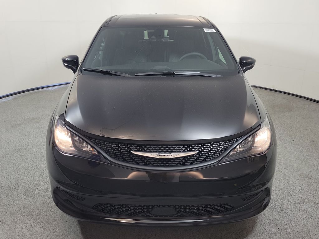 New 2027 Chrysler Pacifica LX Passenger Van