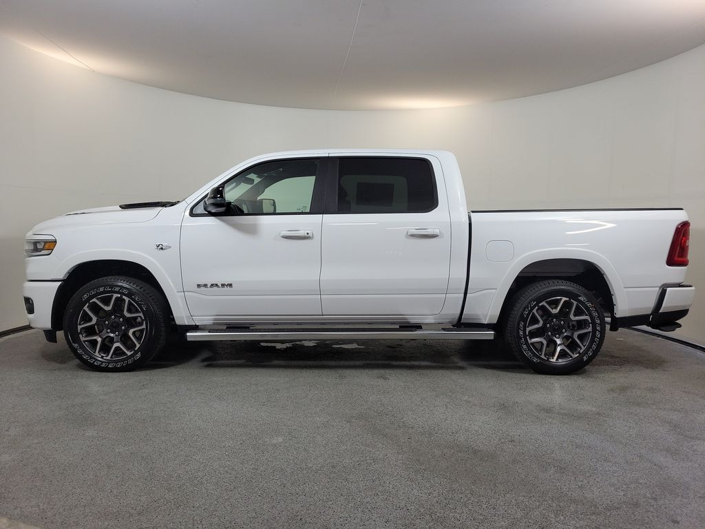 New 2026 Ram 1500 LARAMIE CREW CAB 4X4 5'7 BOX Pickup
