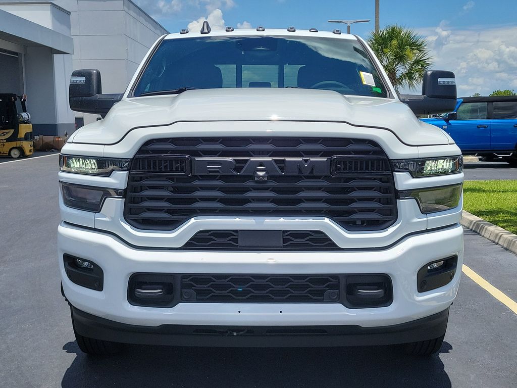 New 2026 Ram 3500 BIG HORN CREW CAB 4X4 8' BOX Pickup