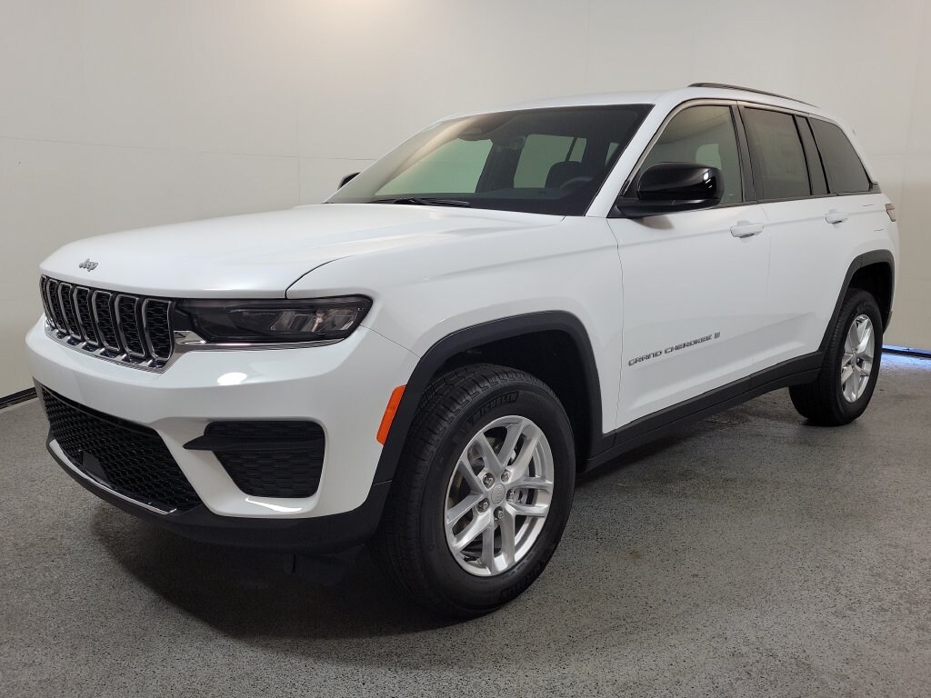 New 2026 Jeep Grand Cherokee LAREDO X 4X2 Sport Utility