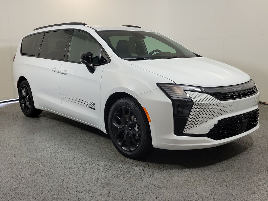 New 2027 Chrysler Pacifica SELECT Passenger Van