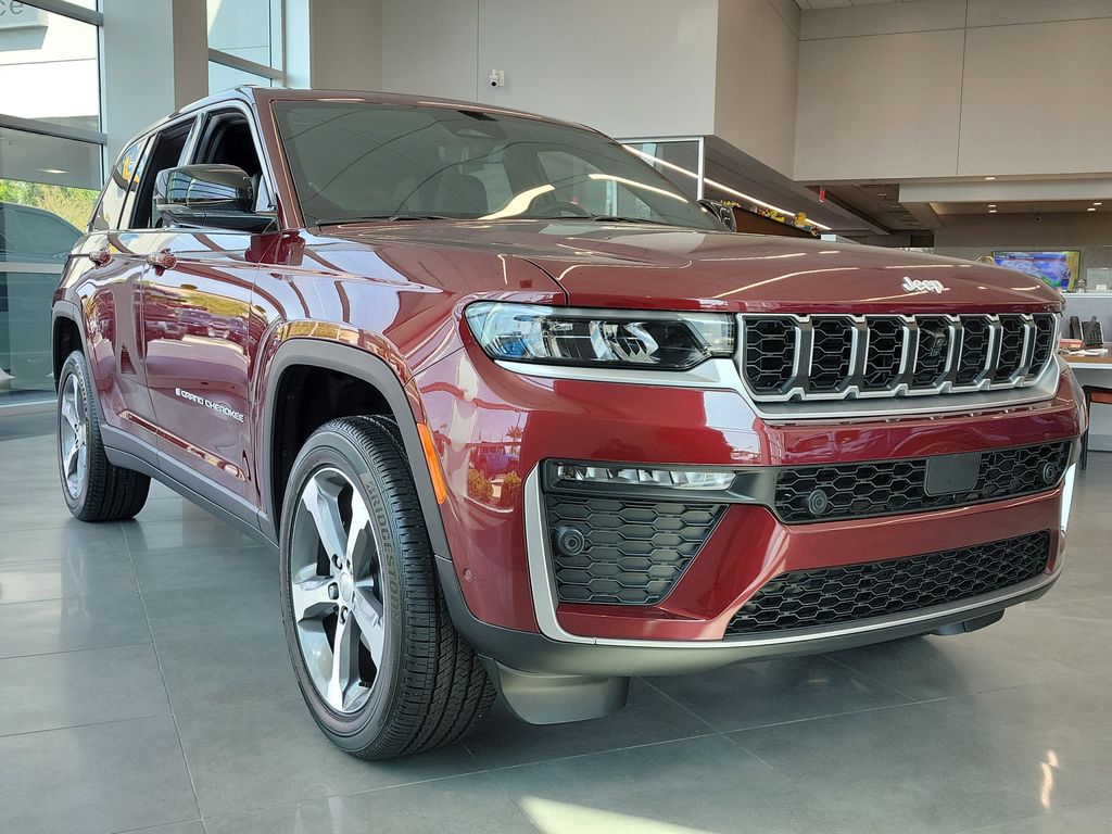 New 2026 Jeep Grand Cherokee LIMITED 4X2 Sport Utility