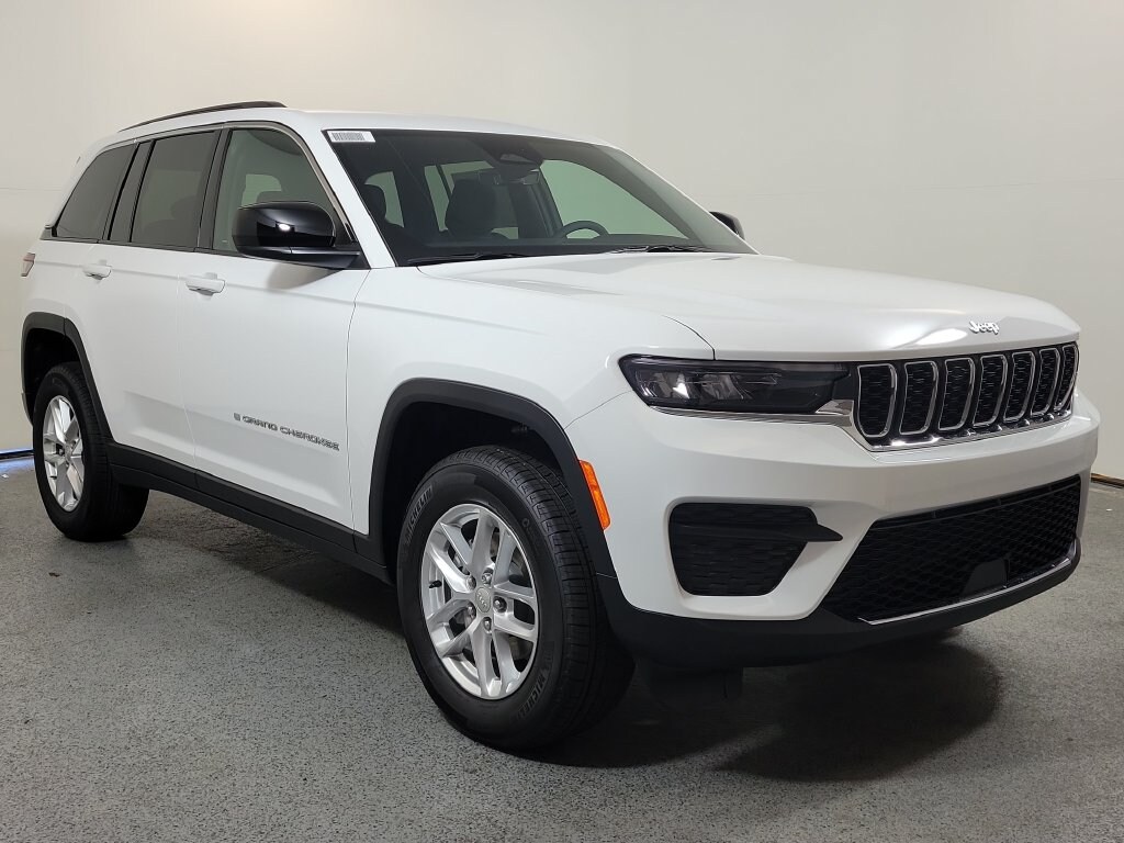 New 2026 Jeep Grand Cherokee LAREDO X 4X2 Sport Utility