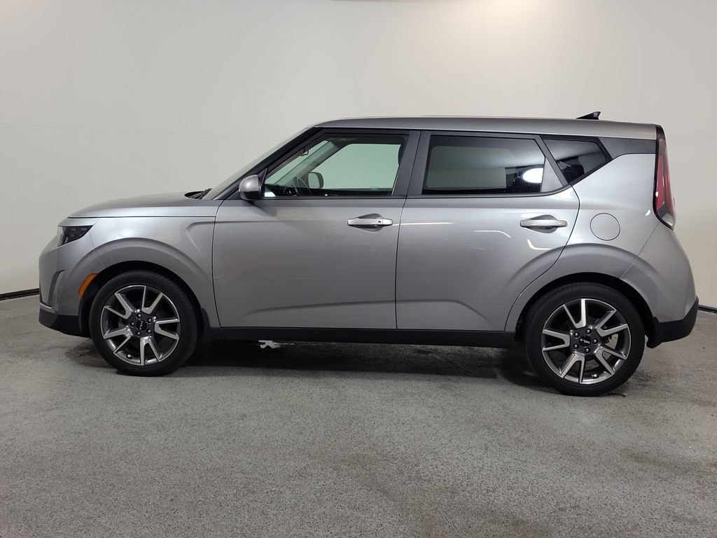Used 2024 Kia Soul EX Hatchback