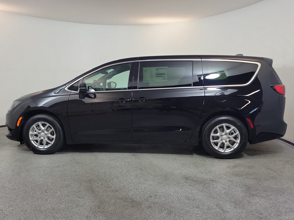 New 2027 Chrysler Pacifica LX Passenger Van