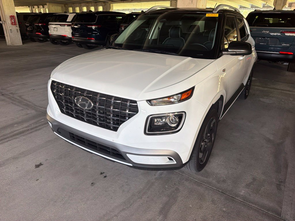  Hyundai Venue