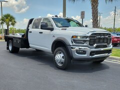 2026 Ram 5500 Chassis Cab TRADESMAN  CREW  4X4 84' CA Pickup