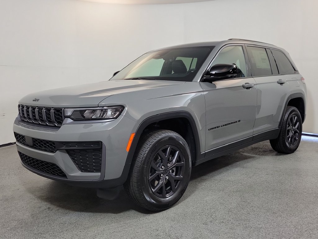 New 2027 Jeep Grand Cherokee LAREDO ALTITUDE 4X4 Sport Utility