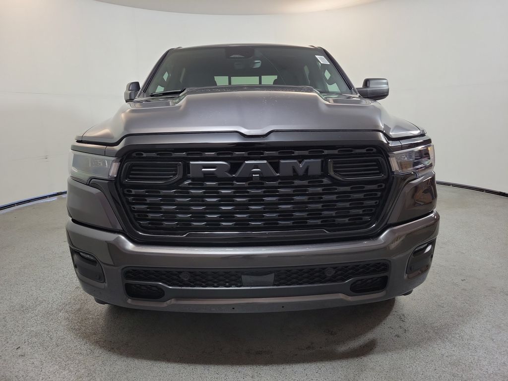 New 2026 Ram 1500 EXPRESS CREW CAB 4X4 5'7 BOX Pickup