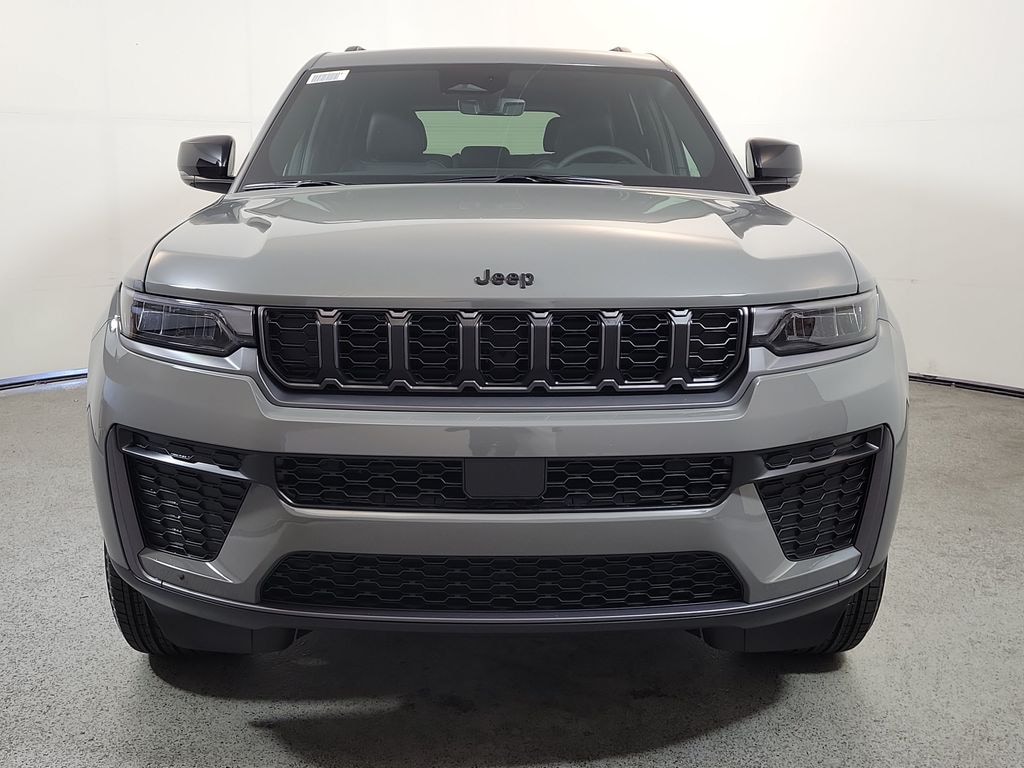 New 2027 Jeep Grand Cherokee Laredo Altitude Sport Utility