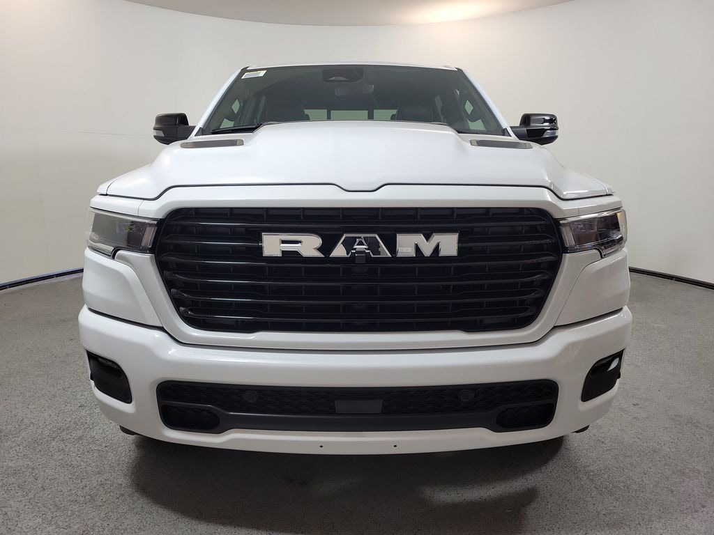 New 2026 Ram 1500 LARAMIE CREW CAB 4X4 5'7 BOX Pickup