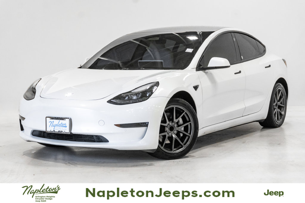  Tesla Model 3