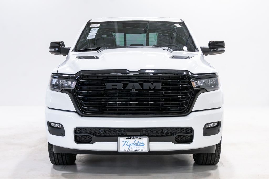 New 2026 Ram 1500 LARAMIE CREW CAB 4X4 5'7 BOX Pickup