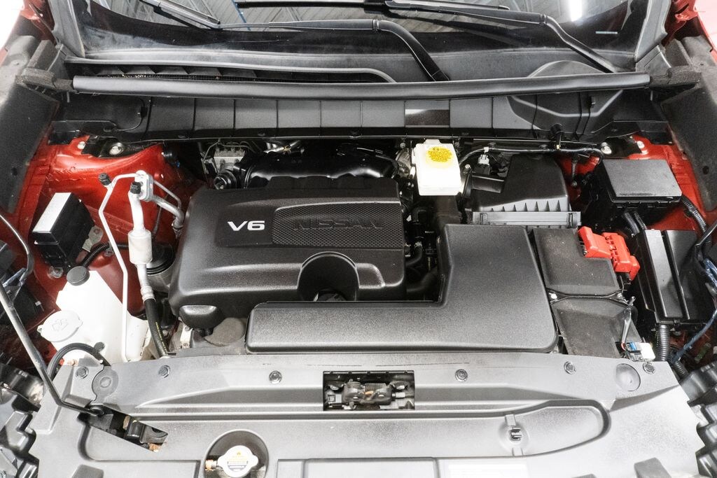 Used 2023 Nissan Pathfinder SL SUV