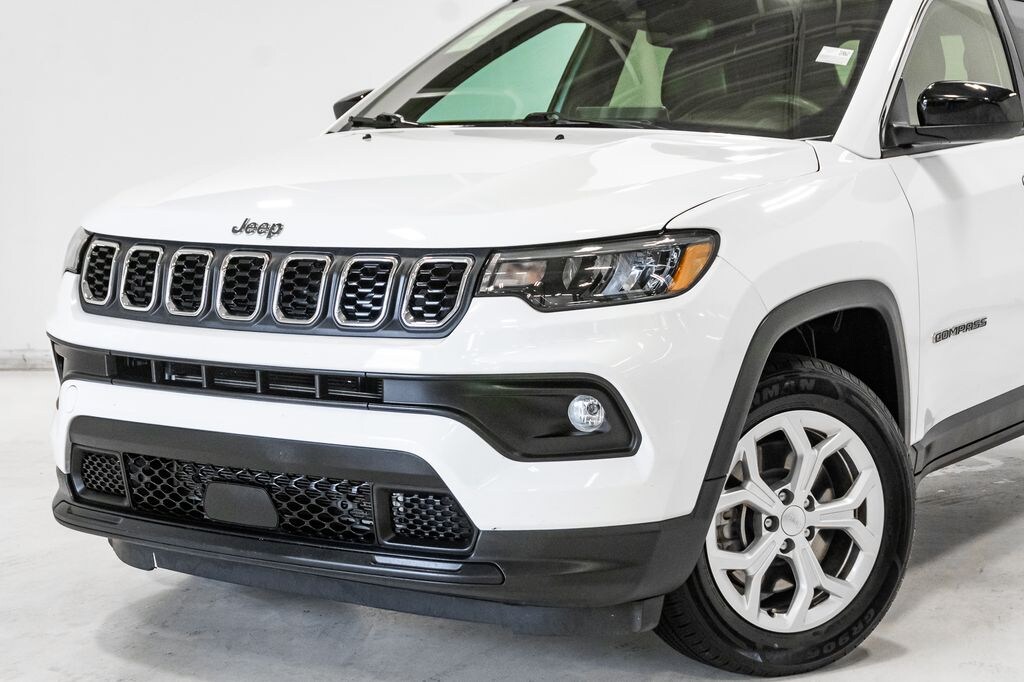Used 2024 Jeep Compass Latitude SUV