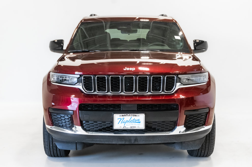 Used 2025 Jeep Grand Cherokee L Laredo SUV