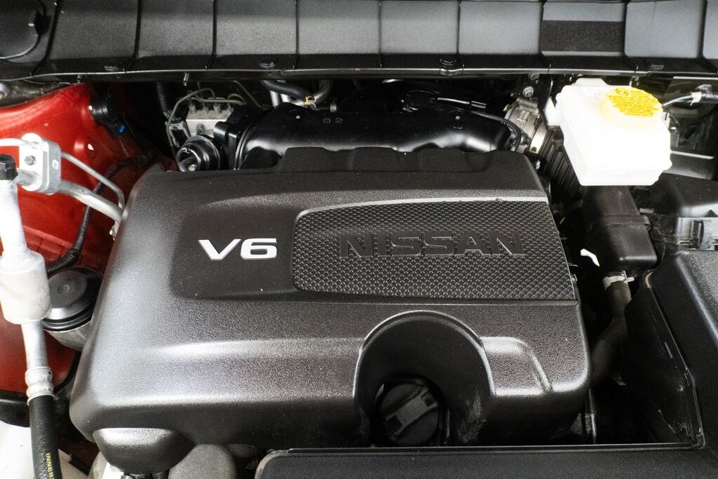 Used 2023 Nissan Pathfinder SL SUV