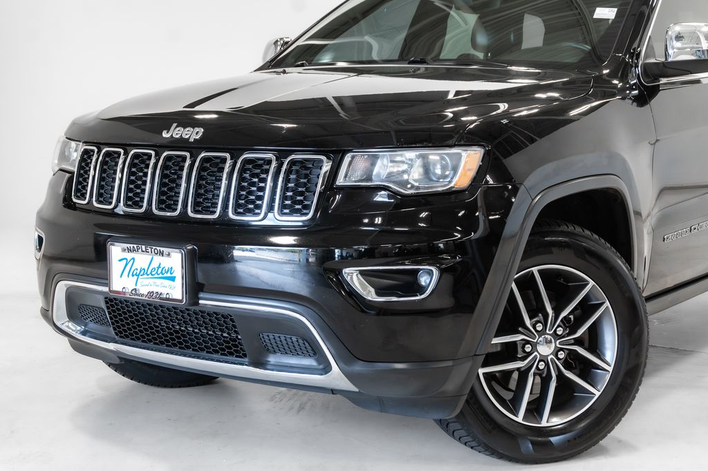 Used 2017 Jeep Grand Cherokee Limited with VIN 1C4RJFBGXHC948417 for sale in Oakbrook Terrace, IL