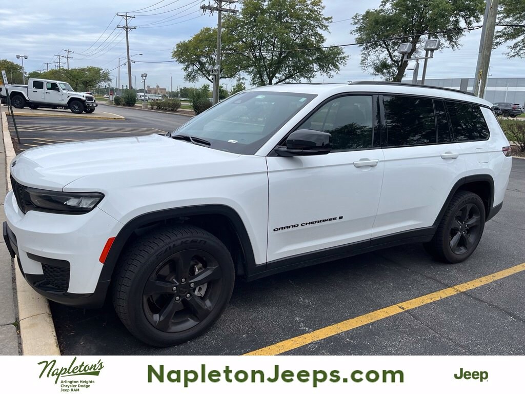 Used 2022 Jeep Grand Cherokee L Altitude SUV