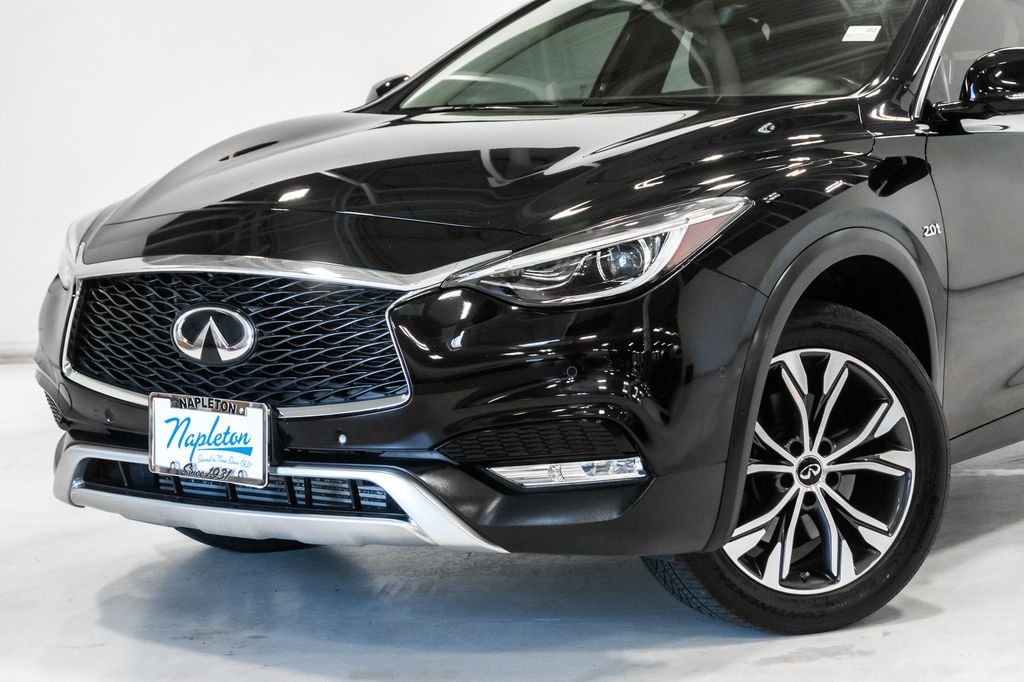 Used 2017 INFINITI QX30 Premium SUV